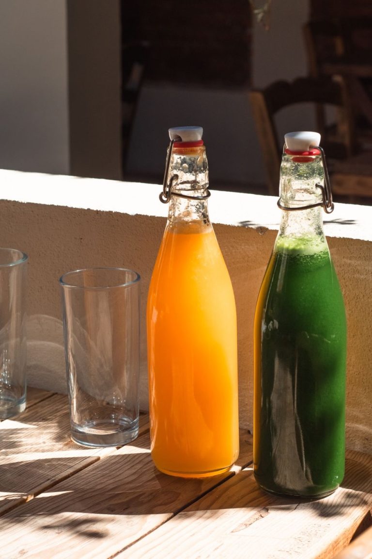 Fresh Juice and Smoothie Pack (6 Bottles)